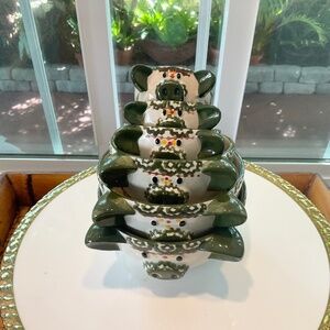 Temp-Tations Nesting Stackable Set of Ceramic Pig Measuring Cups
